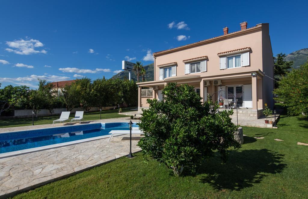 Apartments Raskovic Radanovići Esterno foto
