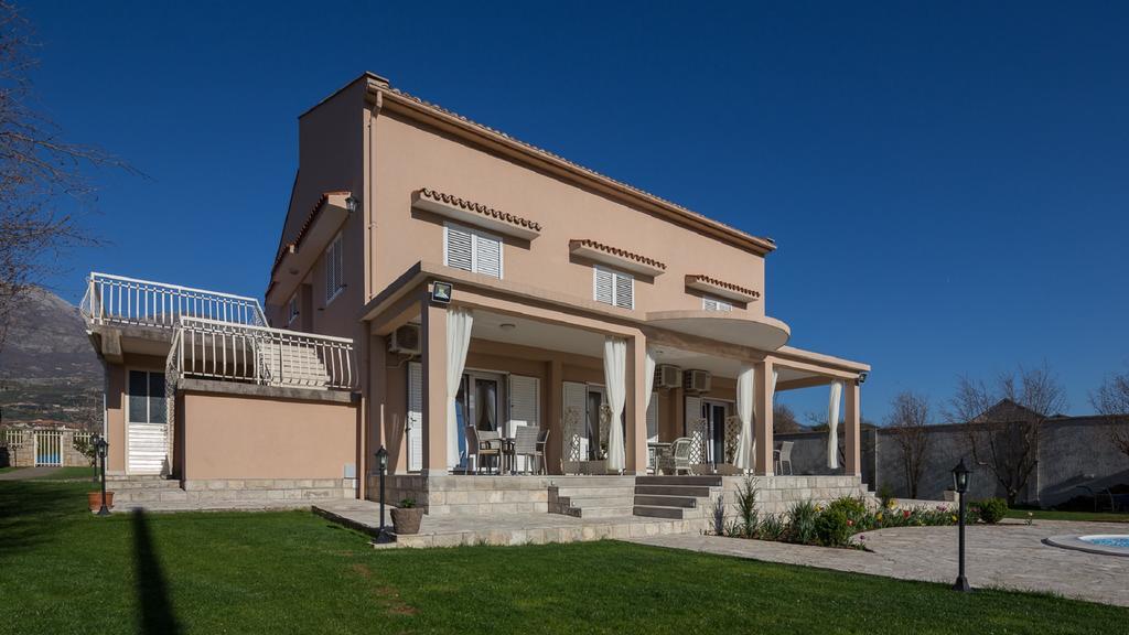 Apartments Raskovic Radanovići Esterno foto