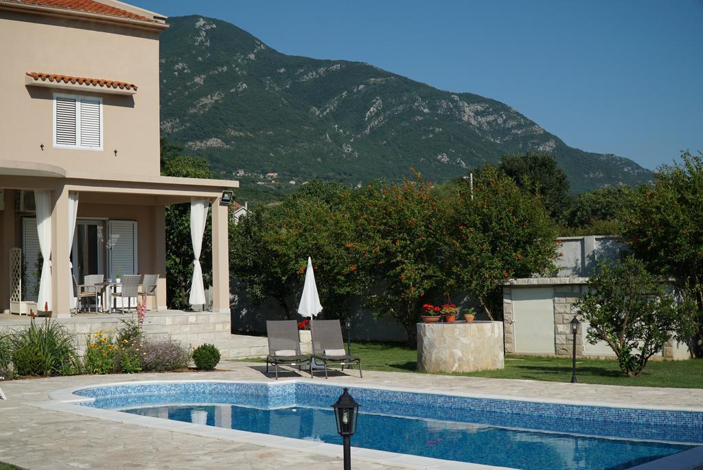Apartments Raskovic Radanovići Esterno foto