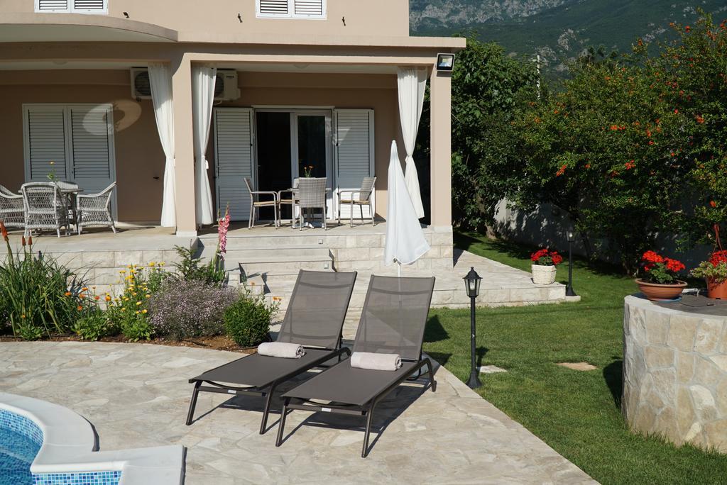 Apartments Raskovic Radanovići Esterno foto