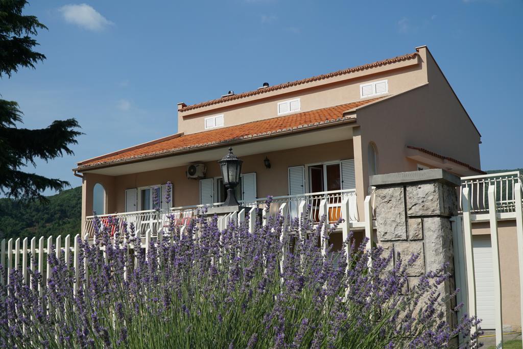 Apartments Raskovic Radanovići Esterno foto
